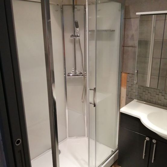 pose de cabine de douche